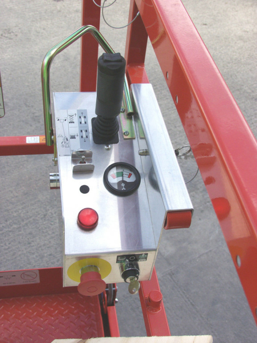 Saxlift 11,6 m Arb.höjd 2536 kg