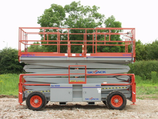 Saxlift 17 m Arb.höjd 4wd